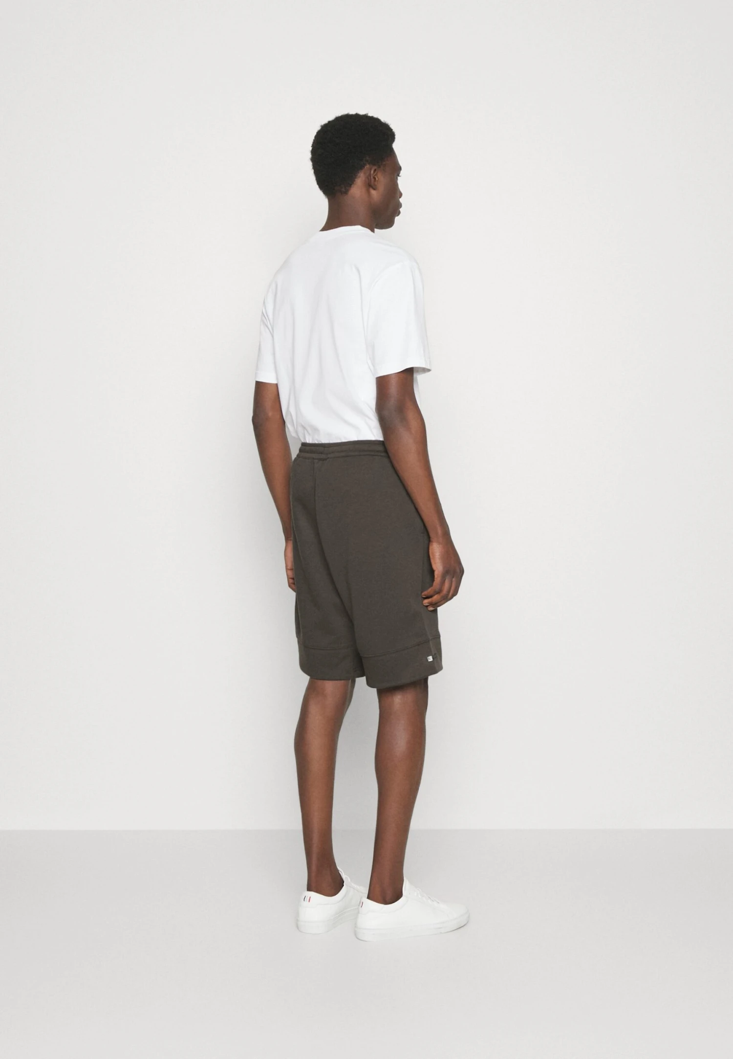 EA7 Emporio Armani Bermuda - Tracksuit Bottoms - Dark Gray - Image 3