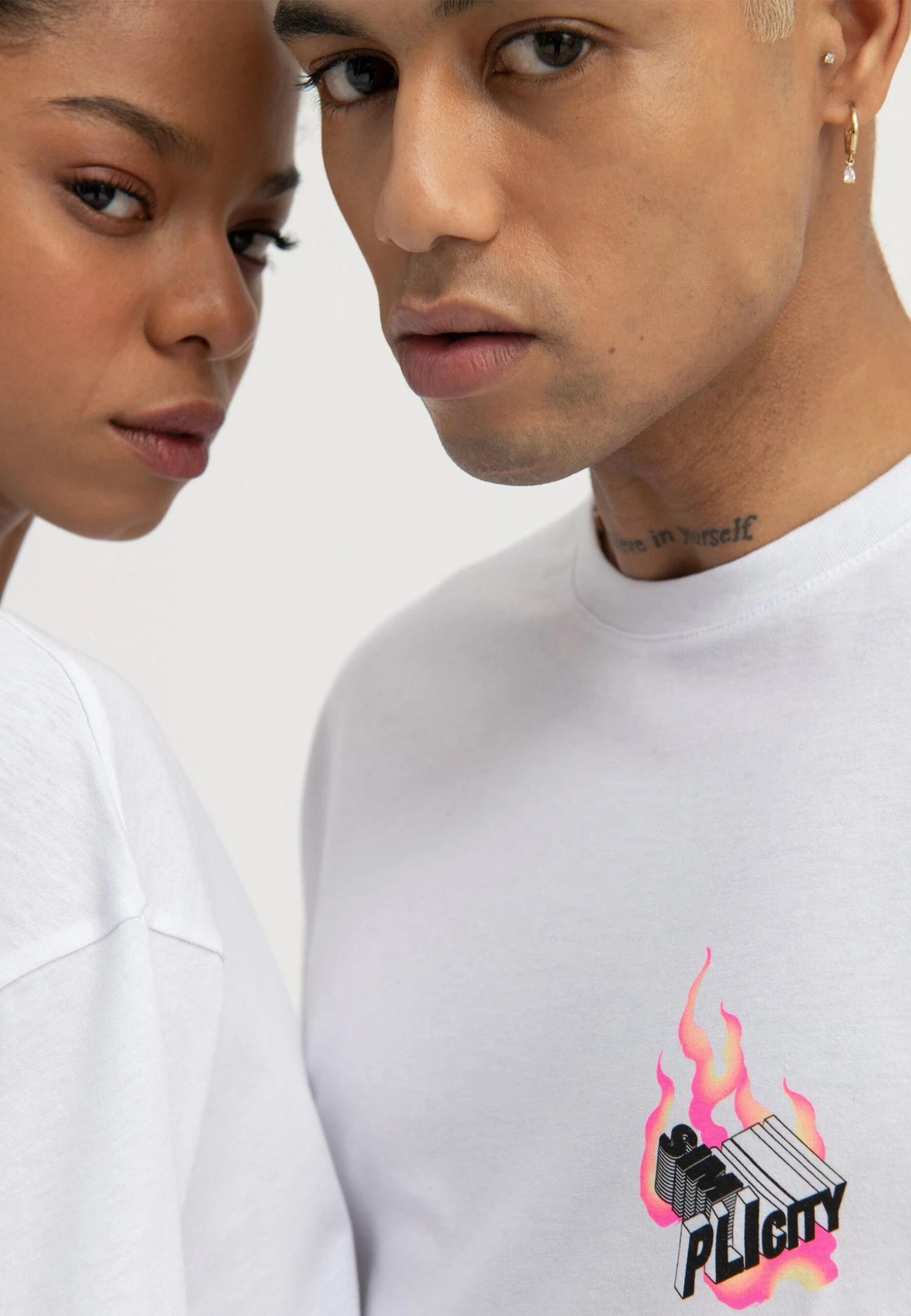 YOURTURN Unisex - Print T-Shirt - White - Image 7