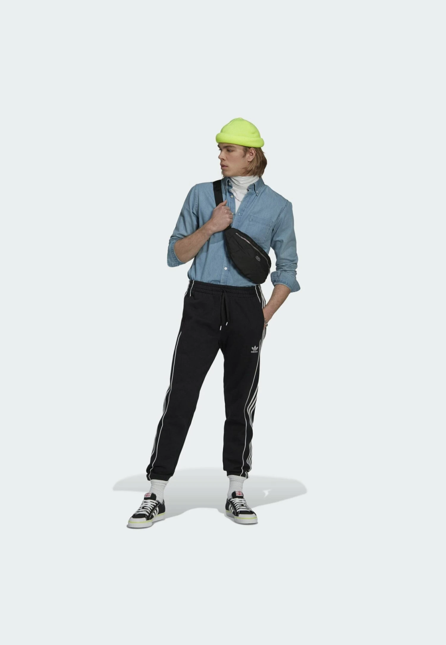 Adidas Originals Ess Swtp - Tracksuit Bottoms - Black - Image 2